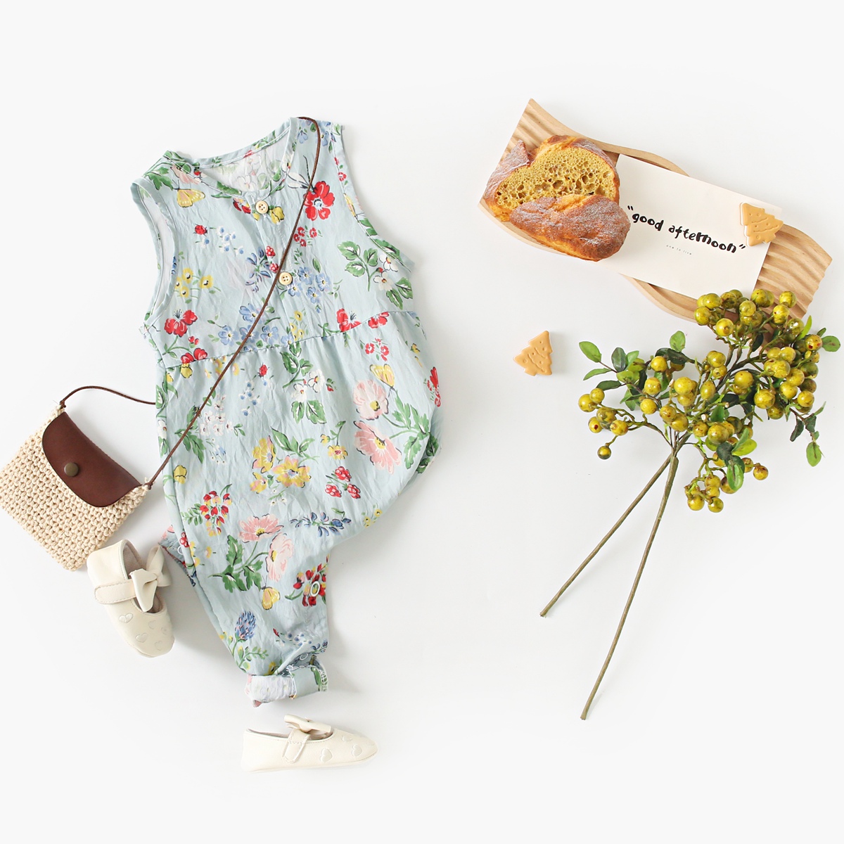 Combinaisons à fleurs pour béb - Baby Clothing Drawing avis et prix